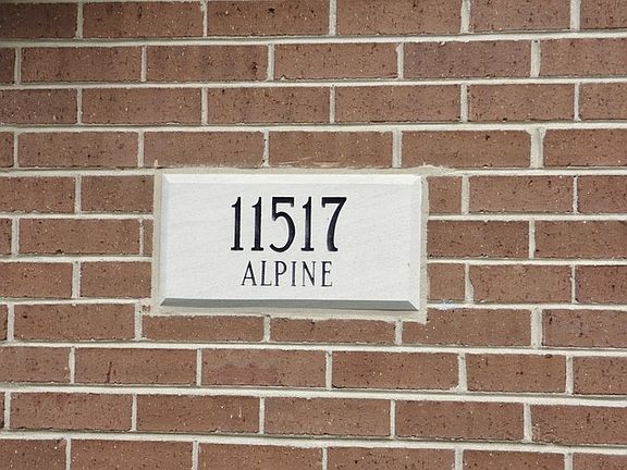 3rd image of 11517 S Alpine Ave