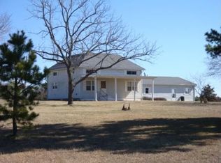 2802 State Rte W, Mountain View, MO 65548