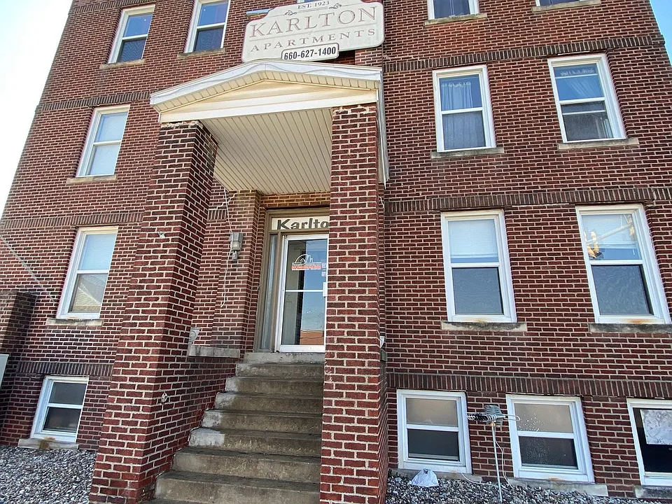 Karlton Apartments