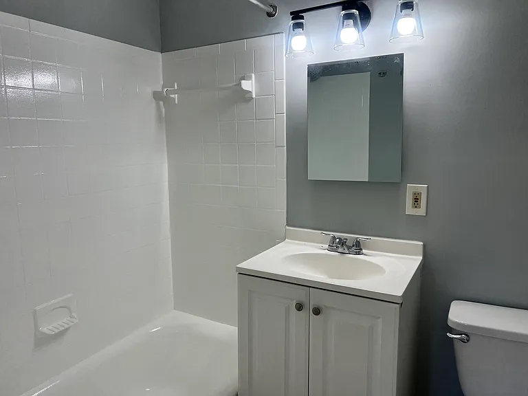 7368 Lee Hwy #104 — Photo 14