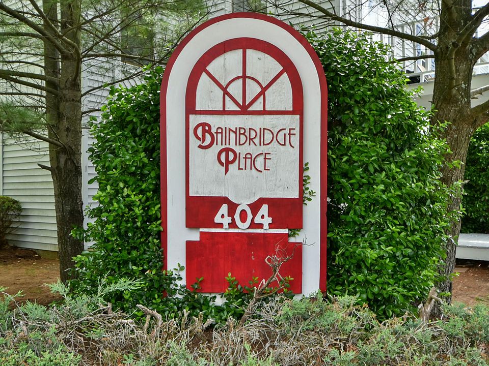 1st image of 404 Bainbridge Ct APT F1