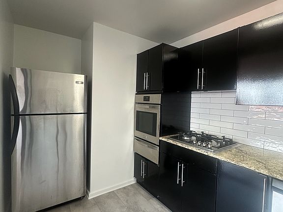 3rd image of 1401 Pennsylvania Ave APT 612
