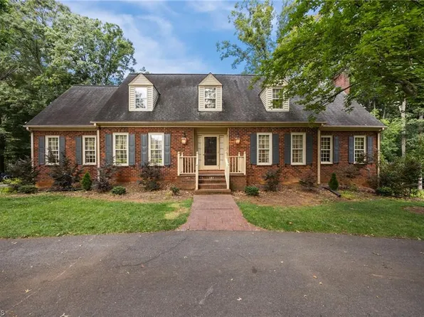 322 Riverwood Dr, Lewisville, NC 27023