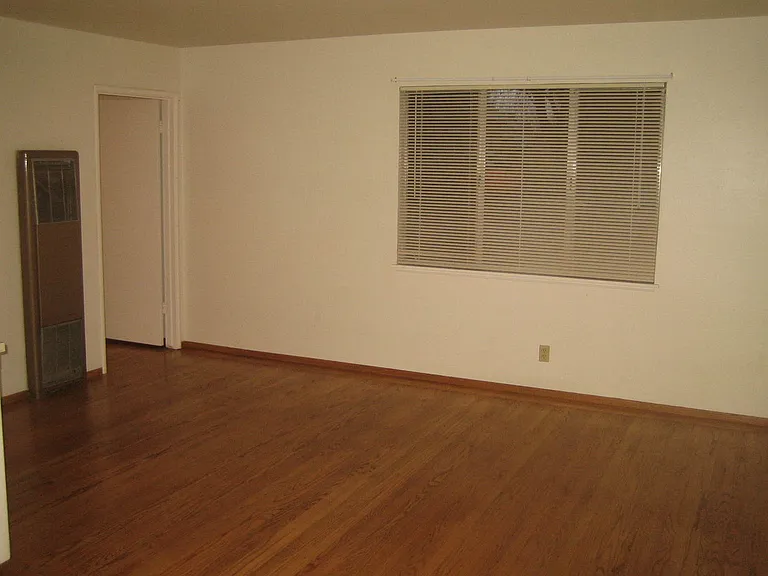 1530 Oakdale Street — Photo 3