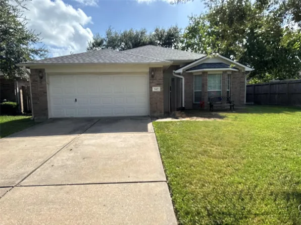5427 Chase Wood Dr, Bacliff, TX 77518