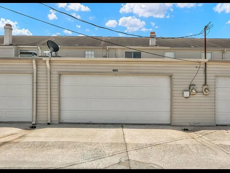 1005 Park Meadow Dr — Photo 23