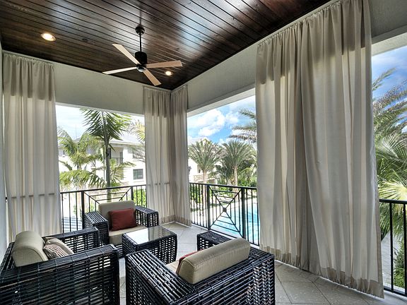 2nd image of 5201 W Hillsboro Blvd #13-106