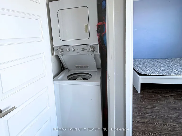 158 King St N #8-2604 — Photo 8