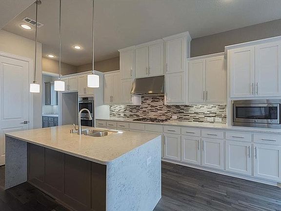 4th image of 941 Copper Canyon Dr