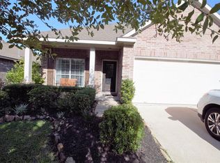 1915 Roaring Springs Dr, Pearland, TX 77584