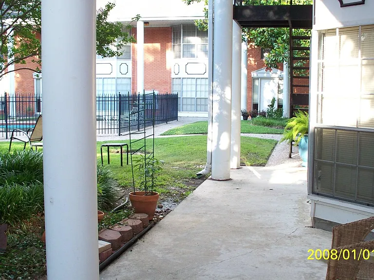 4711 W Alabama St #E — Photo 6