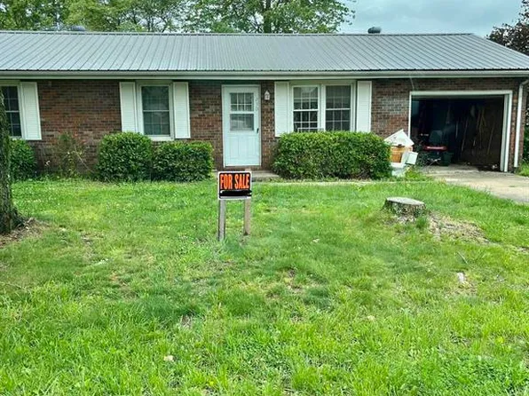 230 Meadowlark Dr, Calhoun, KY 42327