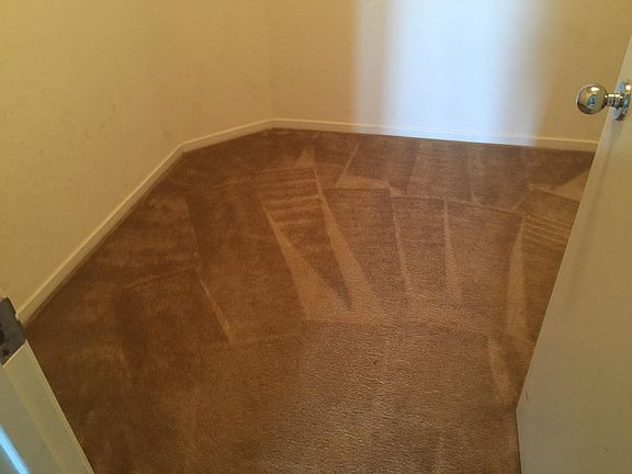 3rd image of 1721 Hammertown Dr