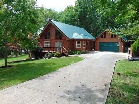 1st image of 144 Knollcrest Ln NW