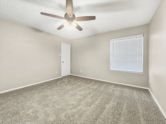 4th image of 3139 Teodoro Dr