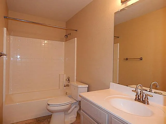 6912 Longhorn Trl — Photo 10