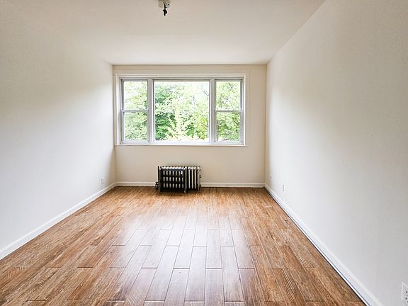 2nd image of 8639 14th Ave #2F