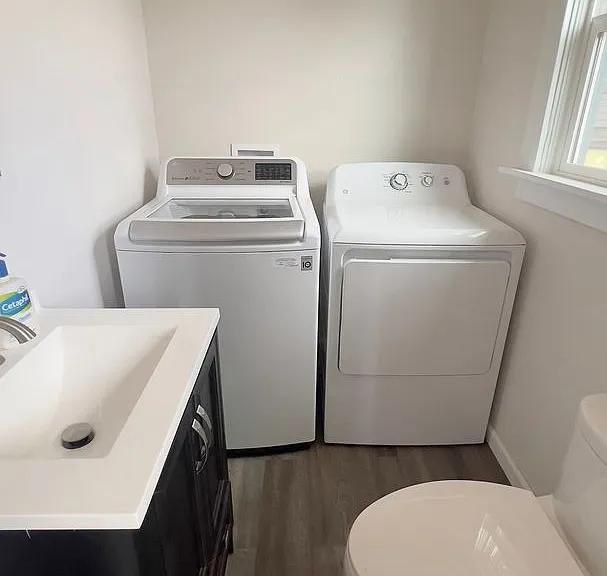 334 Grand Ave — Photo 10