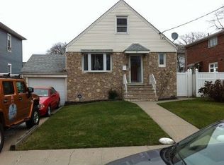 37 North Ave, Staten Island, NY 10302