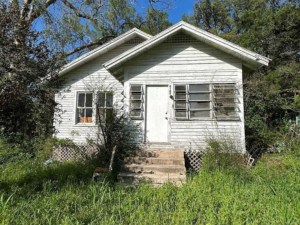 1st image of 3142 W Turner Rd