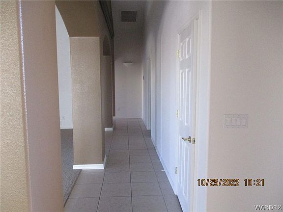 3rd image of 2069 Buena Vista Dr