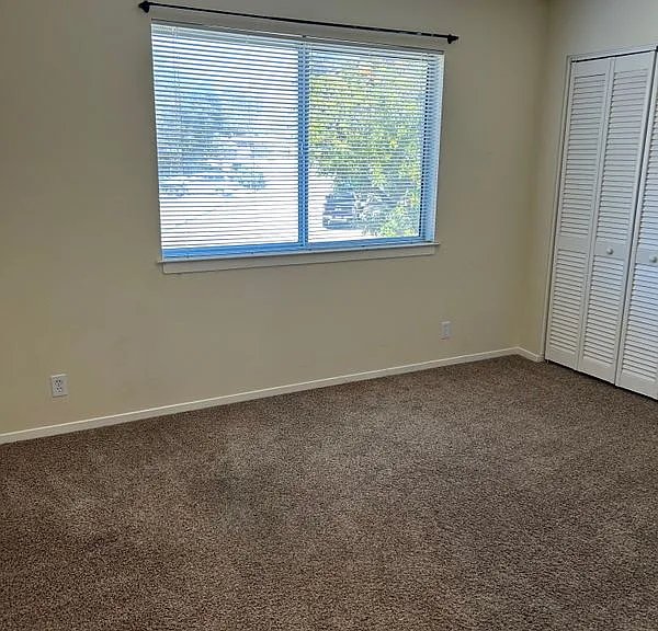 399 Jaycee Dr — Photo 21
