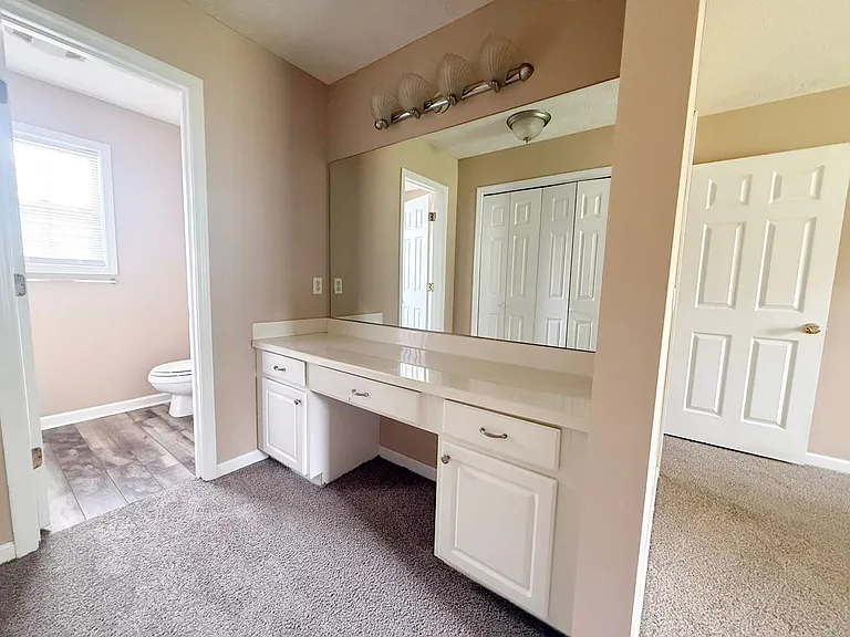 1301 Fisk Rd — Photo 25