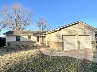 108 Brazos Dr, Goddard, KS 67052