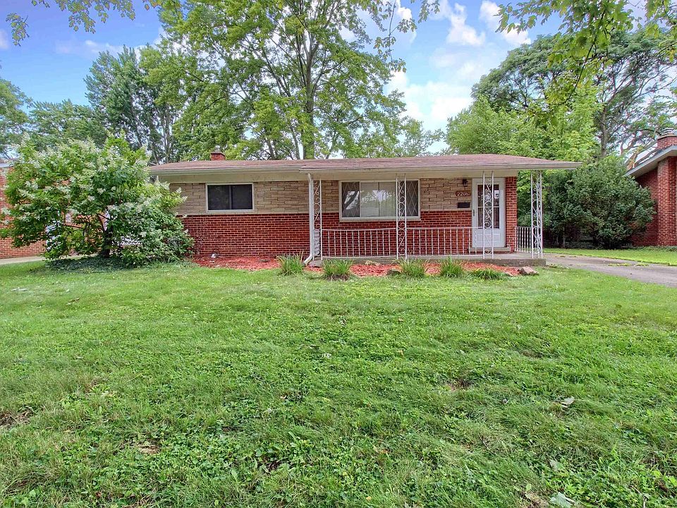 1st image of 22067 Malden St