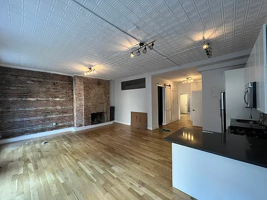 Rented by Nolita Group | media 26