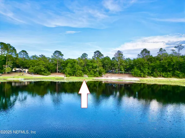 251 SWAN LAKE Drive, Melrose, FL 32666