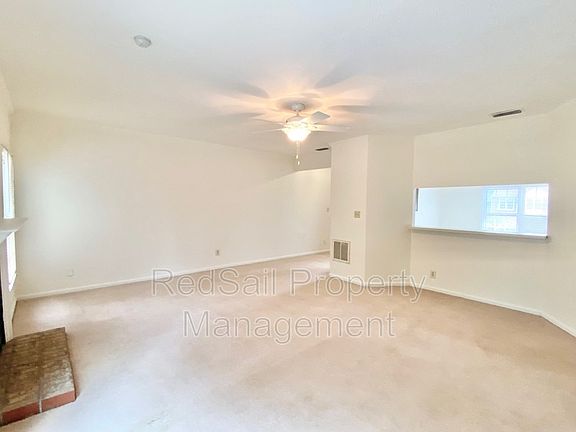 4th image of 4247 Minnard Ct