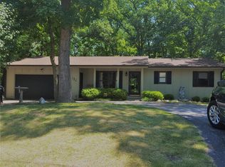 184 Gainsborough Dr, Lake Sherwood, MO 63357