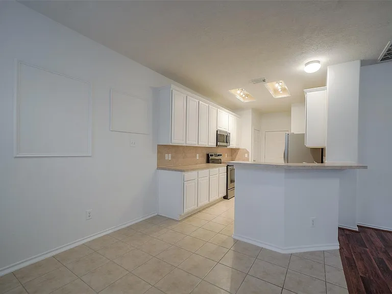 146 Silver Penny Dr — Photo 12