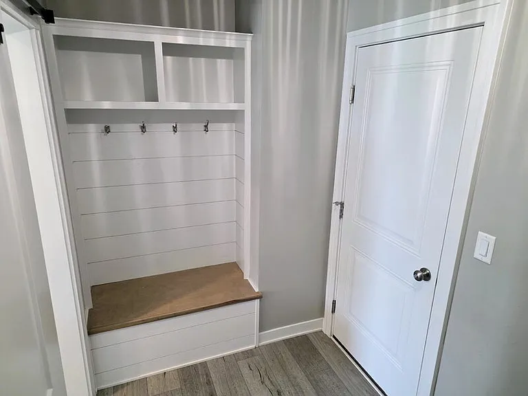 701 Bradford Dr — Photo 24