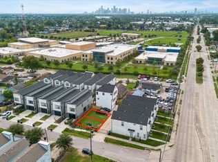104 E 44th St LOT B-C, Houston, TX 77018