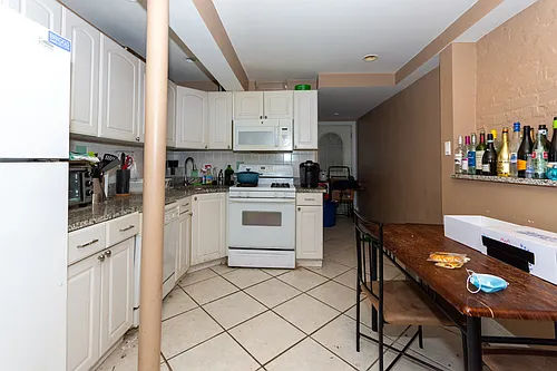 17 Saint Lukes Rd #3 Photo 1