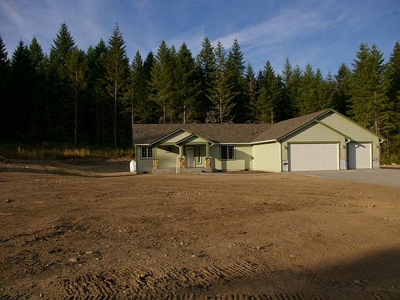 2nd image of 2420 Kinsman Ct E