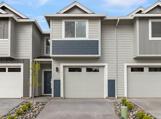 435 S 69th Pl, Ridgefield, WA 98642