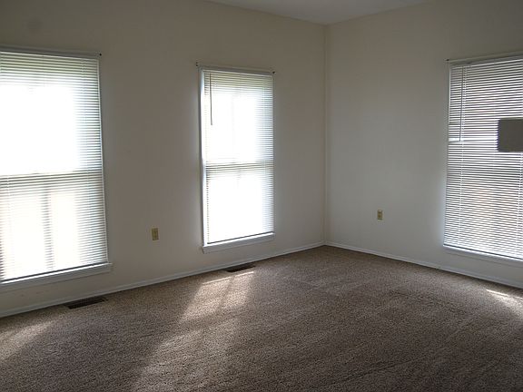5th image of 243 W Friendship St