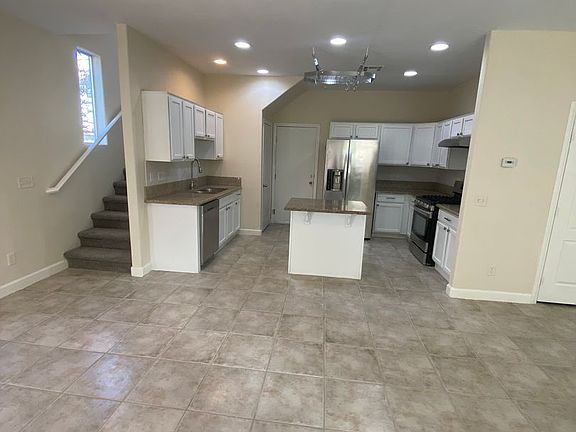 5th image of 3730 Sanucci Ct