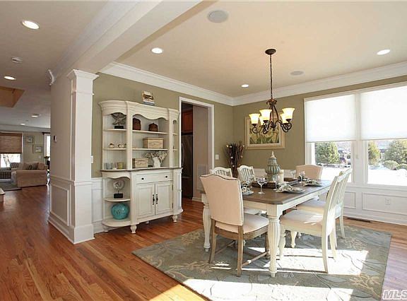 2nd image of 404 Gettysburg Dr #404