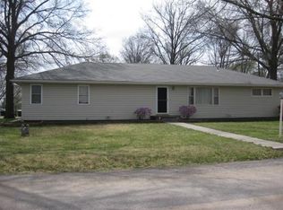 15637 Ripley St, Basehor, KS 66007