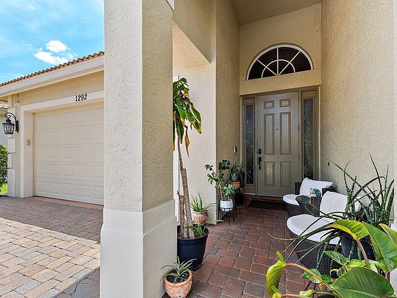 3rd image of 1292 SE Fleming Way