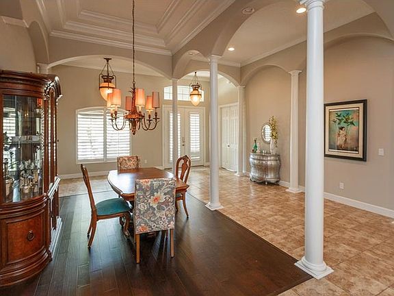 3rd image of 8536 Cypress Hollow Ct