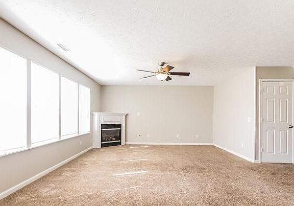 3rd image of 1698 Salina Dr #1