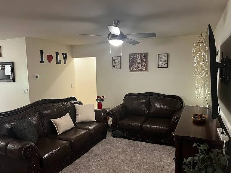 4207 Gold Desert St — Photo 27