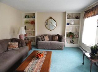 3 Summit Rdg, Sturbridge, MA 01566