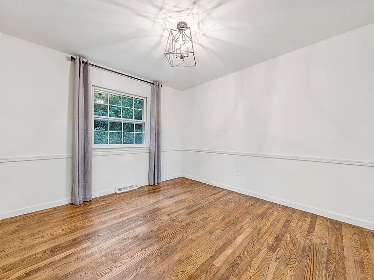 3777 Tomley Dr — Photo 2