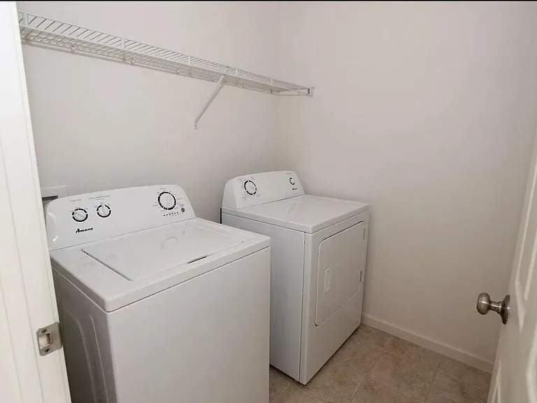 2425 Cushing Dr — Photo 19